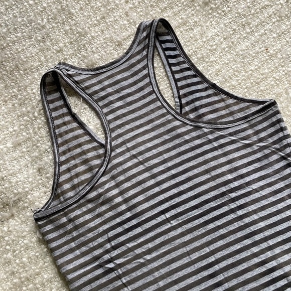 🛹 Converse Size Small Striped Racerback Tank Top - Picture 7 of 13